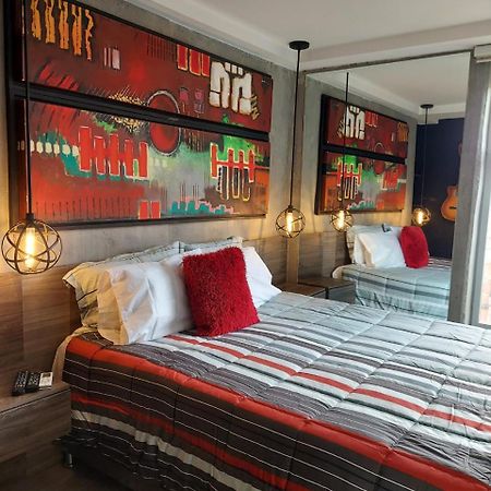 All Inclusive Suites เมเดยิน ภายนอก รูปภาพ
