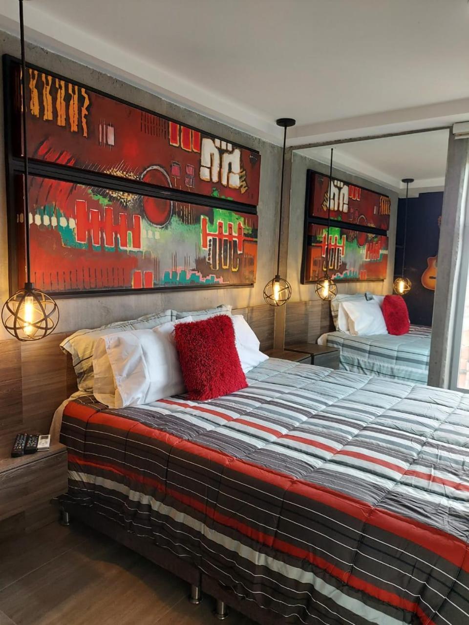 All Inclusive Suites เมเดยิน ภายนอก รูปภาพ